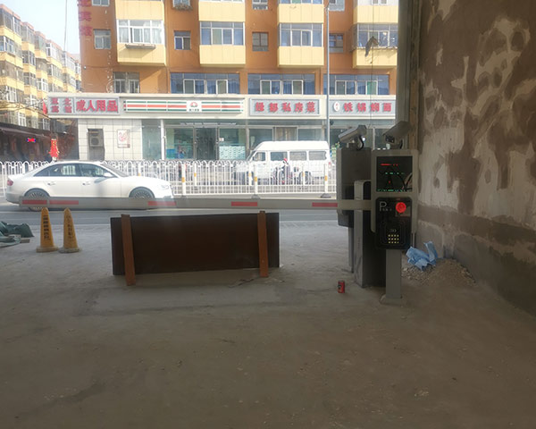 元一智能科技咨詢，通道擺閘如何進行維護保養(yǎng)？